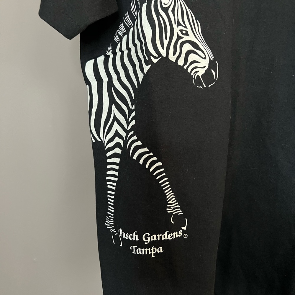 Vintage vtg 1981 Busch Gardens black zebra black white extinction shirt tee XL - Picture 2 of 7